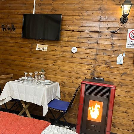 Lo Chalet Del Relax 카라라 외부 사진